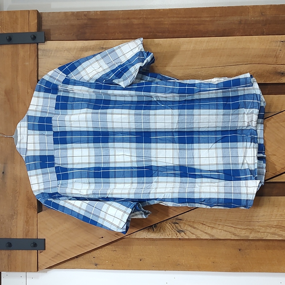 Wrangler button down - Picture 2 of 5